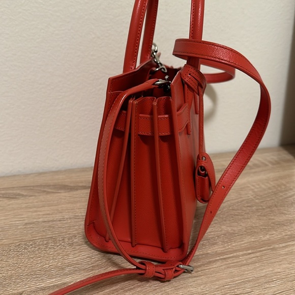 SAINT LAURENT Sac de Jour leather tote
Very good condition - Picture 4 of 6